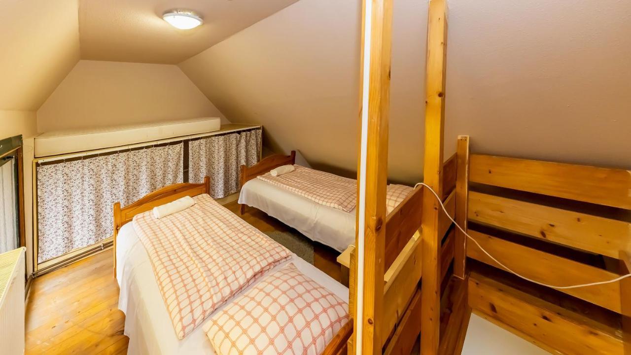 Bed and Breakfast Csillagtura Panzio Erlau Exterior foto